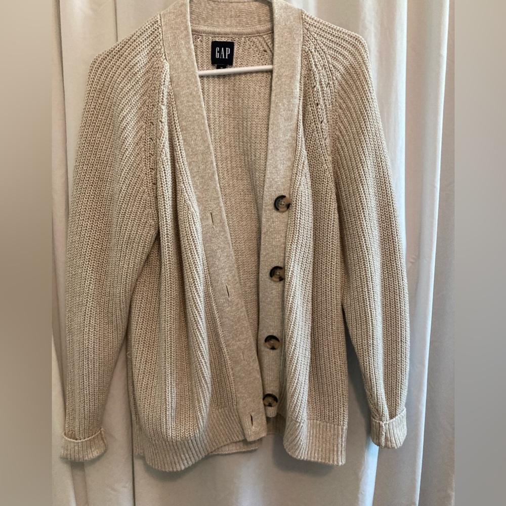 GAP cardigan